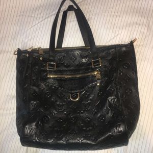 LOUIS VUITTON Bag